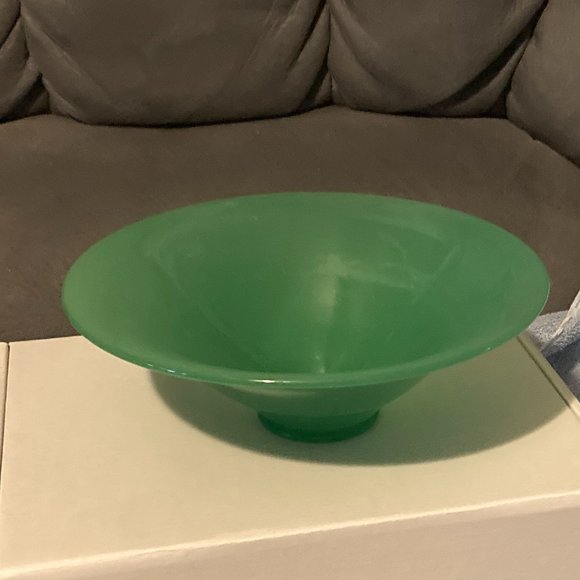 1930's Jadeite Green Art Glass Console Bowl-Stevens & Williams-9.5"W-3.25" H-EUC - Picture 8 of 8
